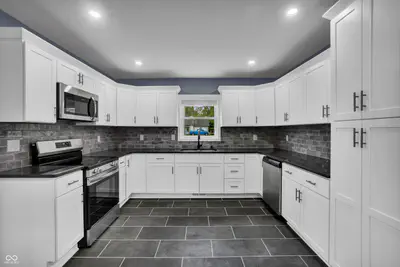 6850 Base Road, North Vernon - 4