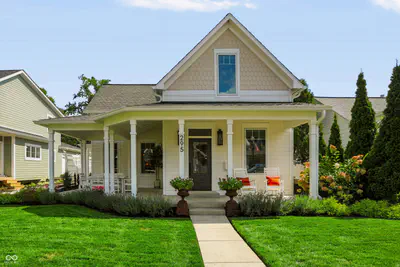295 Main Street, Zionsville