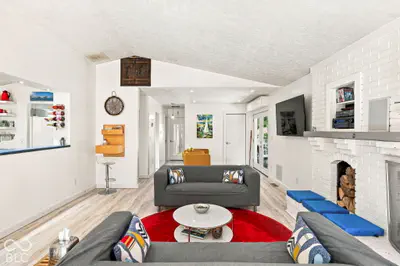 4078 Rembrandt Drive, Martinsville - 14