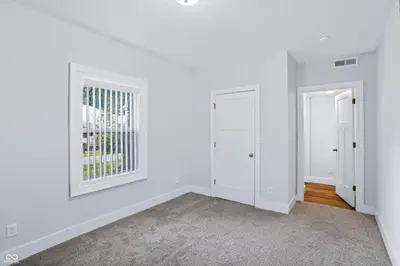307 Wall Street, Advance - 35