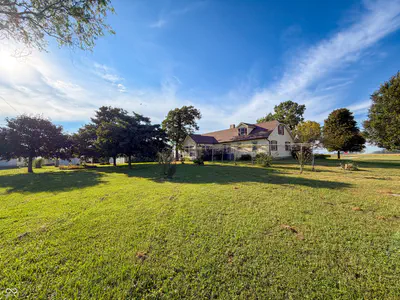 10449 W 300 S, Jamestown - 12