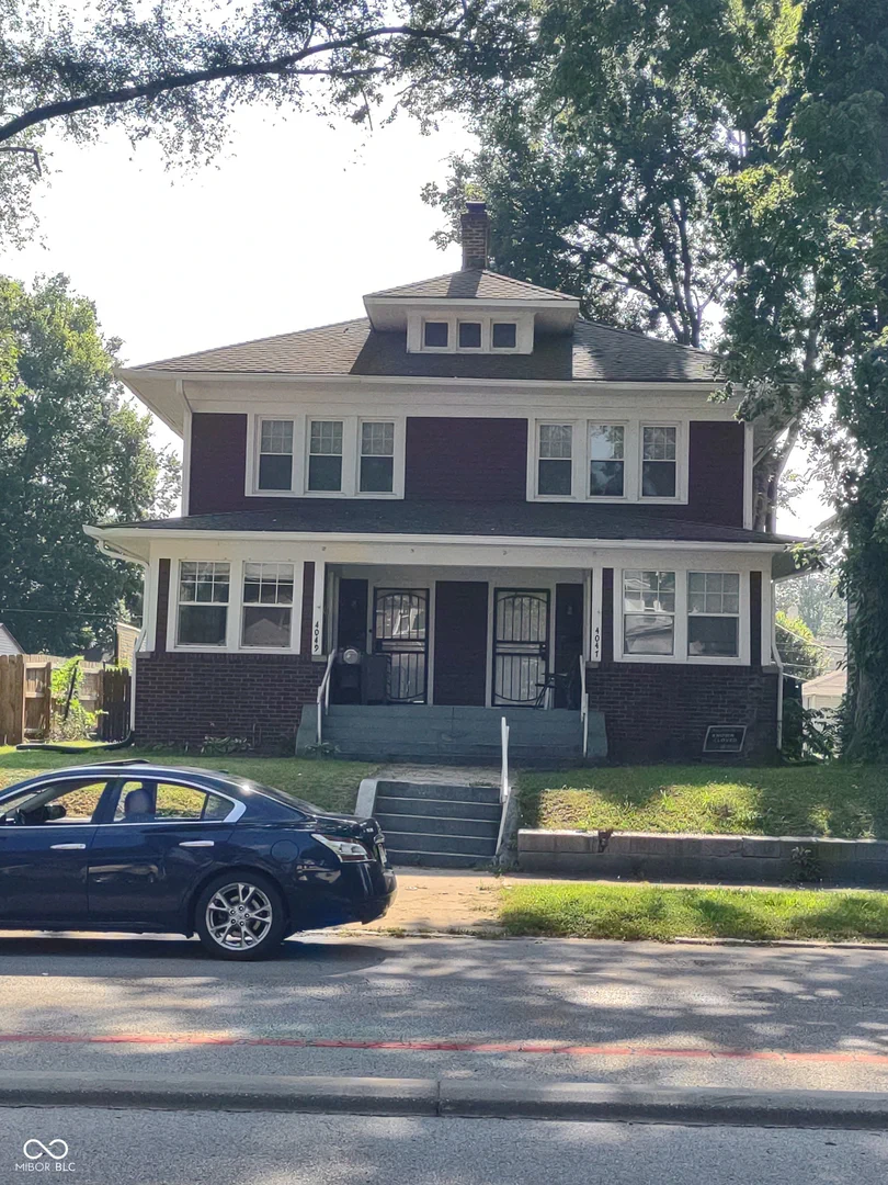 4047 College, Indianapolis