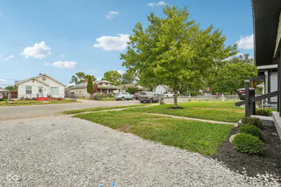 3847 Hoyt Avenue, Indianapolis - 4