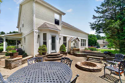 1720 Bentbrook Drive, Avon - 43