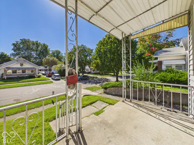 240 37th Street, Anderson - 5