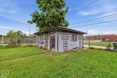 3351 Kenwood Avenue, Indianapolis - 38