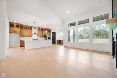 19635 Chatsworth Boulevard, Westfield - 6