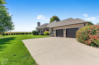 5771 Burlington Drive, Muncie - 37