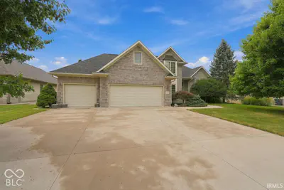 109 Jade Drive, Yorktown - 2
