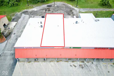 2121 Memorial Drive, New Castle - 3