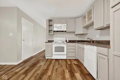 1112 Walton Drive, Plainfield - 14