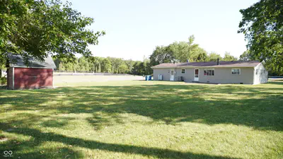 16122 Southeastern Parkway, Fortville - 20