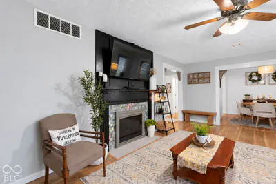 215 Elva Street, Anderson - 4