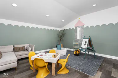 1628 East, Indianapolis - 15