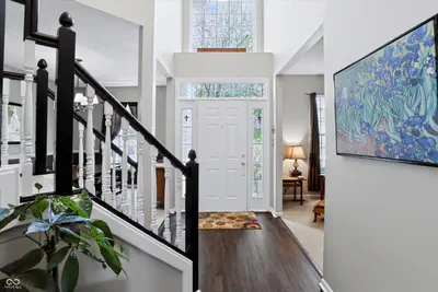 11810 Queenwood Court, Fishers - 15