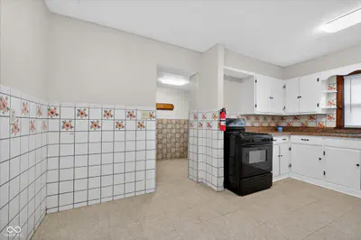 1536 Linden Street, Indianapolis - 9