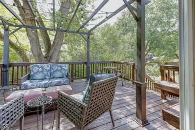 7611 Home Drive, Fishers - 17