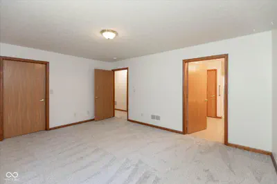 5612 Blairwood Drive, Indianapolis - 18
