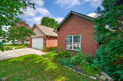 1545 Black Oak Court, Franklin - 55