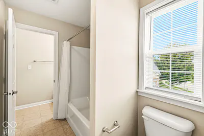 10527 Serra Vista Point, Fishers - 41