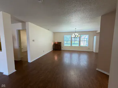 632 Runnymede Court, Greenfield - 14