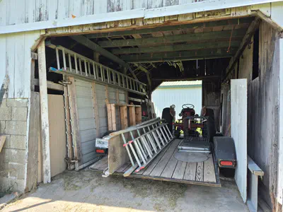 6957 300, Whiteland - 27