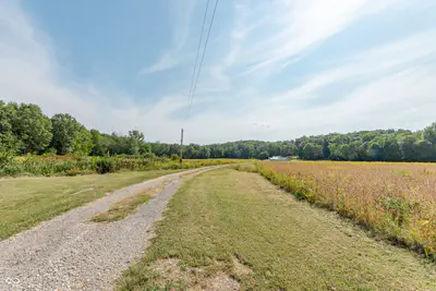 17399 State Road 58, Seymour - 76