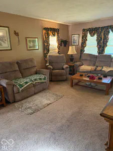 4478 Connaught West Drive, Plainfield - 5