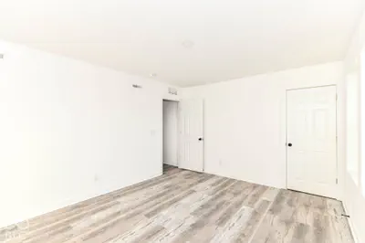 7409 Deerberg Drive, Indianapolis - 25