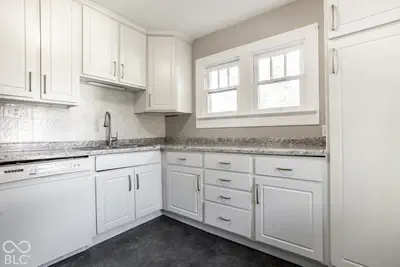 1432 Mills Avenue, Indianapolis - 13