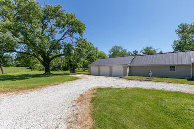 6862 Travis Road, Greenwood - 19