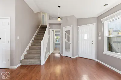 2953 Sunnyfield Court, Indianapolis - 5