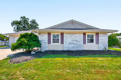 2846 Hillside Drive, Bedford - 63