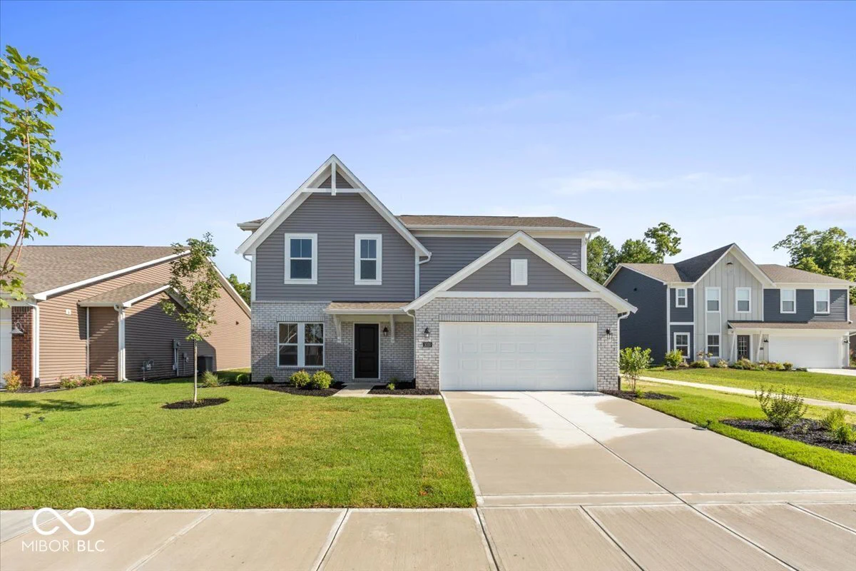 1020 Cyprian Way, Lebanon