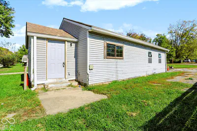 2621 N Chester Avenue, Indianapolis - 2