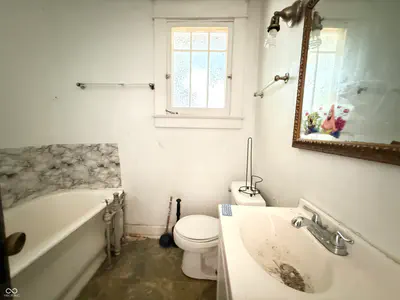 229 Walnut Street, Ladoga - 18