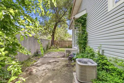 247 Oakland Avenue, Indianapolis - 32