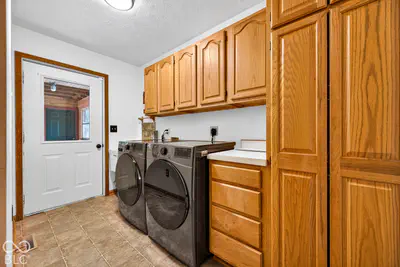 6337 Bellsville Pike, Columbus - 28