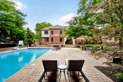 11394 Loch Raven Boulevard, Fishers