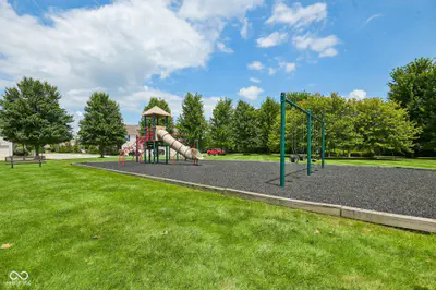 12035 Zircon Lane, Fishers - 24