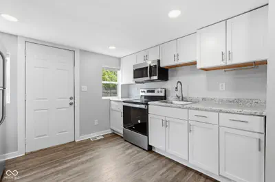 2121 Webb Street, Indianapolis - 16