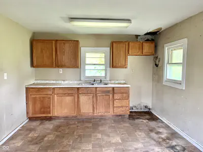 1327 Harrison Street, Shelbyville - 33