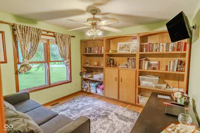 1580 E Garnett Drive, Frankfort - 11