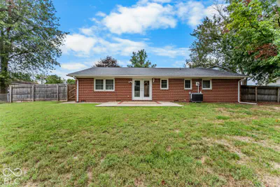 1521 Robin Hood Drive, Seymour - 8