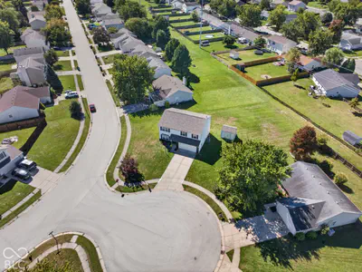 4457 Delray Court, Westfield - 40