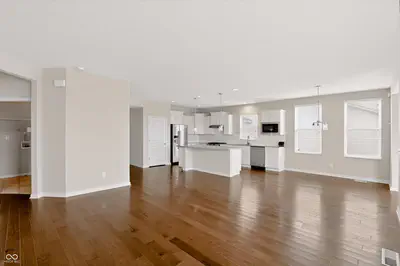 561 Harstad Boulevard, Westfield - 28
