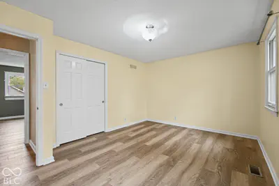 12416 Windsor Drive, Carmel - 27