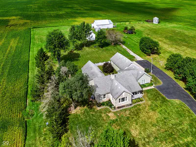 9510 235th Street, Cicero - 93