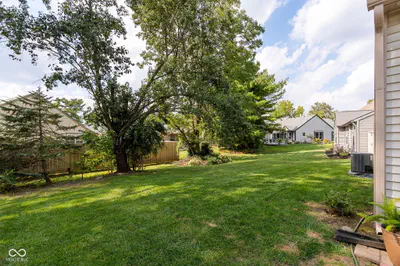9765 River Oak Lane, Fishers - 36