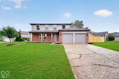 5666 Colonist Circle, Indianapolis - 2